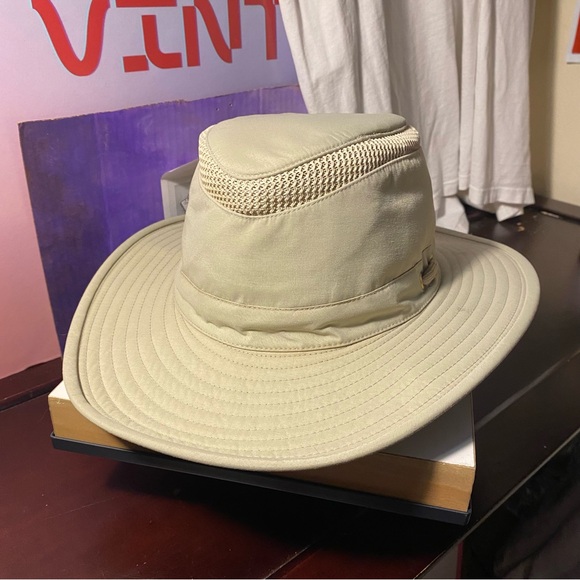 SOLD; Stock Archive - Picture 4 of 11